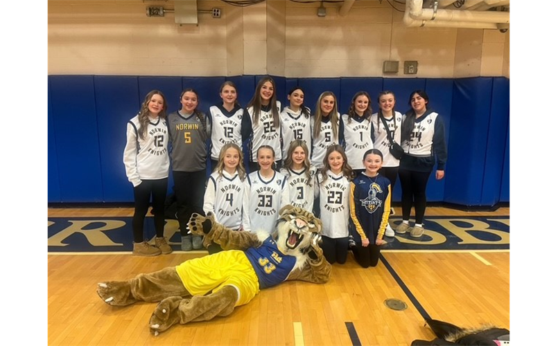 7th Grade Travel Teams Supporting UPG Women's Basketball